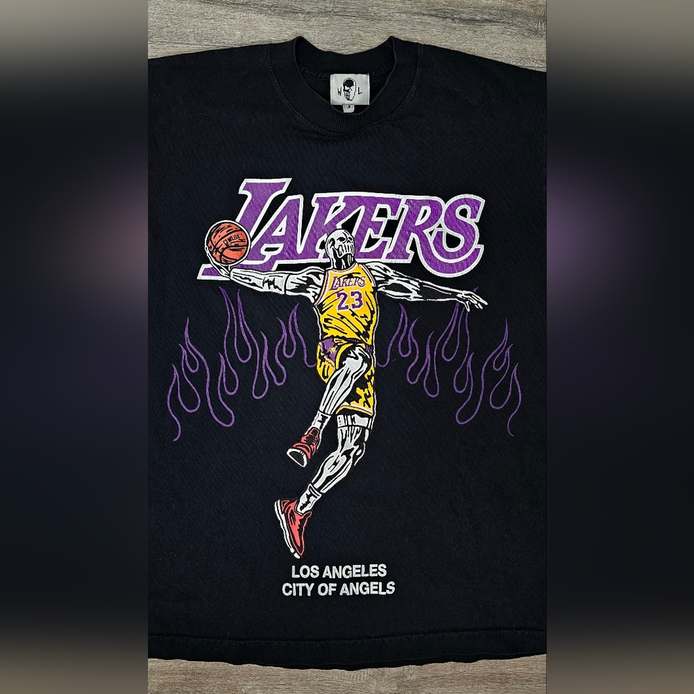 Men's Warren Lotas Lakers T-shirt-Size Medium - Picture 3 of 6